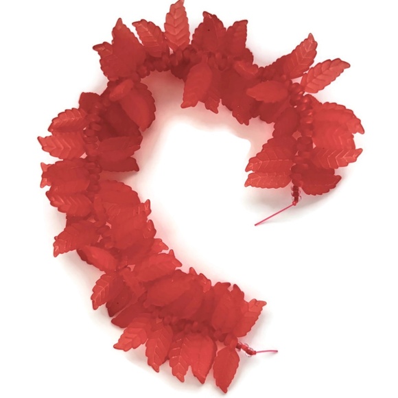 As Low As $2 Matte Siam Acrylic Leaf Pendant Charms 18mm x 7mm (100) - Picture 2 of 2